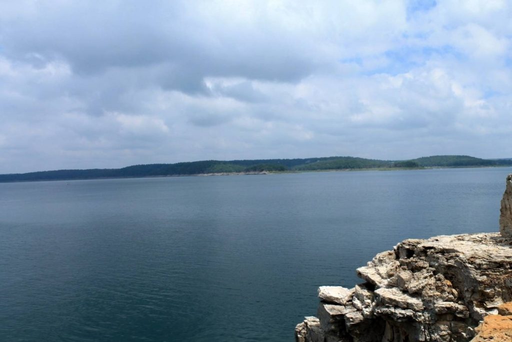 Bull Shoals Lake