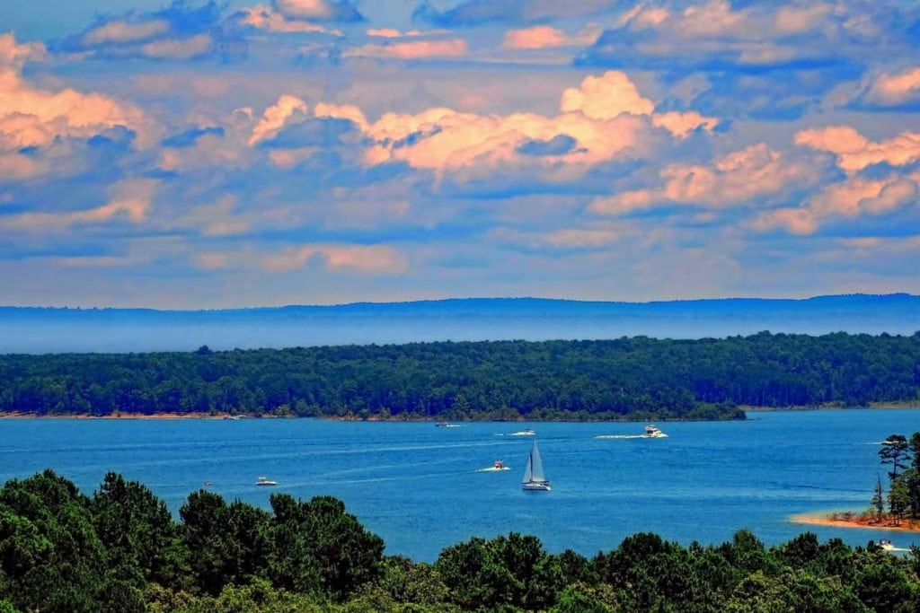 Greers Ferry Lake